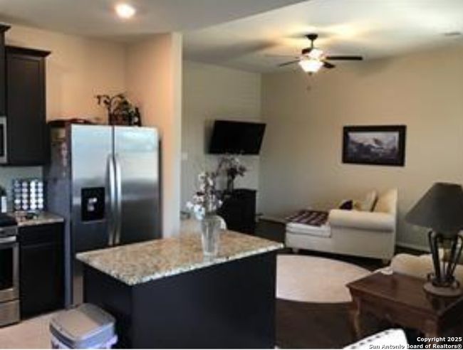 7712 Boulder Sunstone Ln, House other with 3 bedrooms, 2 bathrooms and null parking in Conroe TX | Image 9