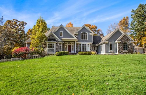 7540 Alaska Rdg Se, Alto, MI, 49302-9549 | Card Image