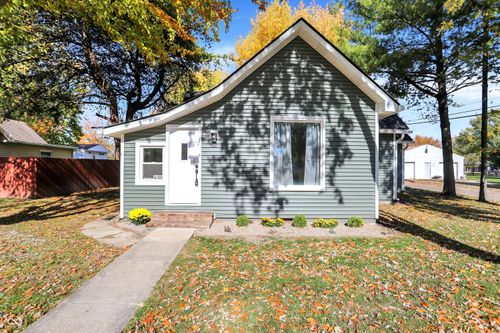 630 Walnut St, Whiteland, IN, 46184-1641 | Card Image