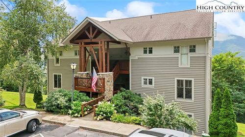 apt-122-143 Hawks Peak Ln, Seven Devils, NC, 28604-7447 | Card Image