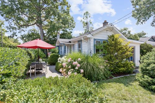 18395 W Grand Dr, Gages Lake, IL, 60030-2840 | Card Image