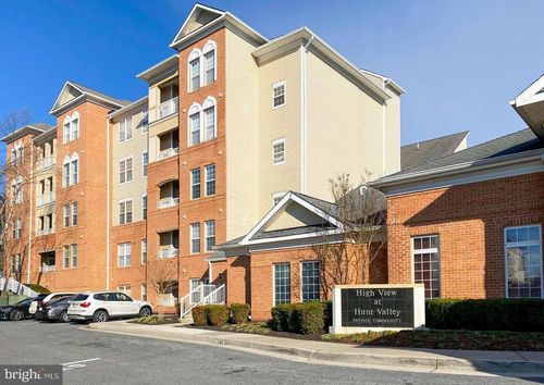 unit-219h-400 Symphony Cir, COCKEYSVILLE, MD, 21030-2048 | Card Image