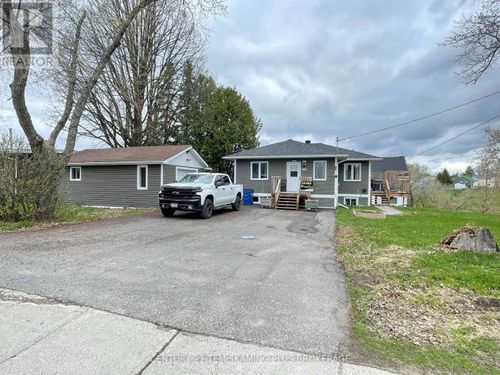 116 Paget St N, New Liskeard, ON, P0J1P0 | Card Image