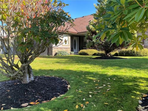 21-2006 Sierra Dr, Campbell River, BC, V9H1V6 | Card Image