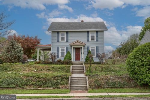 116 Pine St, WERNERSVILLE, PA, 19565-1103 | Card Image