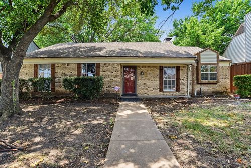 2414 Saharah Dr, Garland, TX, 75044-7134 | Card Image
