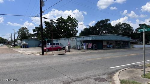 620 Charity St, Abbeville, LA, 70510-5237 | Card Image