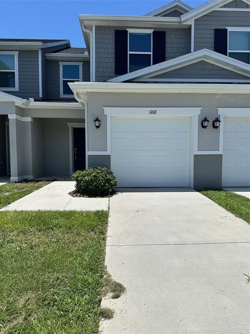 668 Stoney Point Cir, DAVENPORT, FL, 33896-7993 | Card Image
