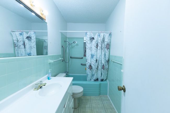 Guest Bath | Image 17