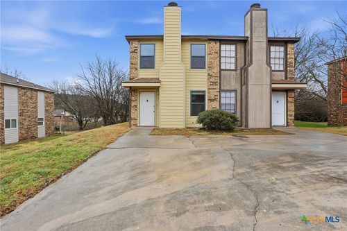 922 N 7th St, Copperas Cove, TX, 76522-1385 | Card Image