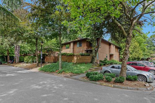 712-10620 150 St, Surrey, BC, V3R7S1 | Card Image