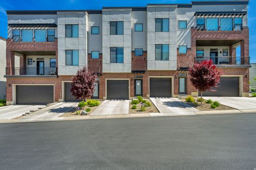 69-25 E Center St, North Salt Lake, UT, 84054-2838 | Card Image