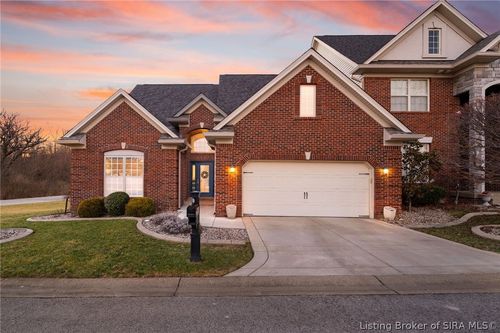 512 Autumn Grove Cir, New Albany, IN, 47150-6404 | Card Image