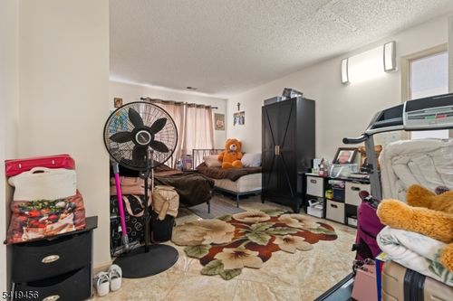 1338 Lavender Ct, Mahwah, NJ, 07430-2376 | Card Image