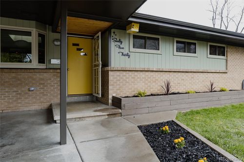 6530 W 26th Ave, Edgewater, CO, 80214-1068 | Card Image