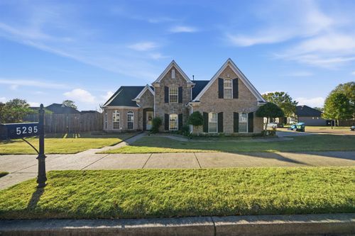 5295 Hidden Meadows Dr, Arlington, TN, 38002-8437 | Card Image