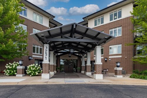 apt-304-3251 Louisiana Ave S, Saint Louis Park, MN, 55426-4286 | Card Image