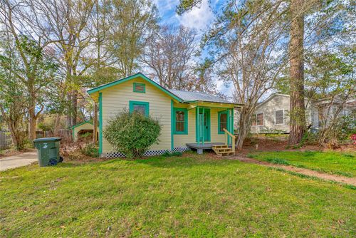 425 3rd St, Jasper, TX, 75951-3445 | Card Image