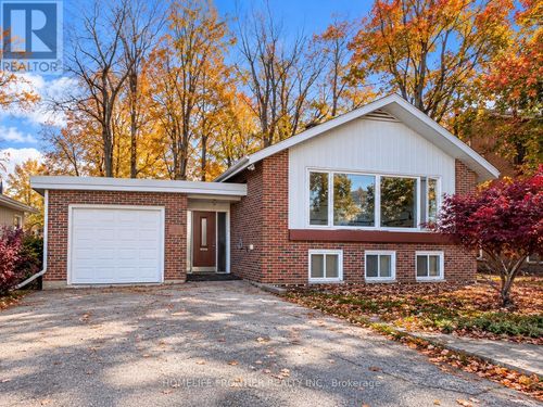 233 West Street N, Orillia, ON, L3V5C9 | Card Image