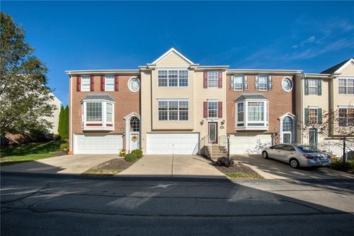 10514 Forest Hill Dr, Wexford, PA, 15090-7389 | Card Image