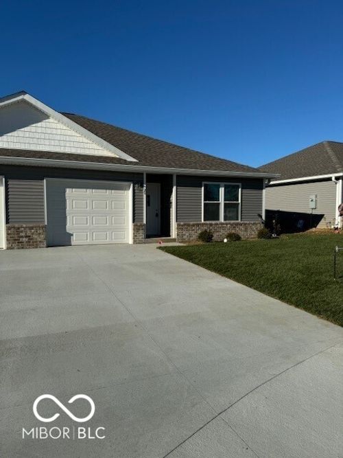 1442 Coen Court, Columbus, IN, 47201 | Card Image