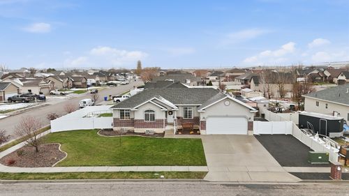 502 S 760 W, Tremonton, UT, 84337-6703 | Card Image