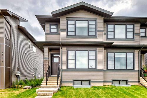 21306 Sheriff King Street Sw, Calgary, AB, T2X5G7 | Card Image