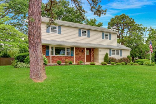 10 Heritage Pl S, Nesconset, NY, 11767-1941 | Card Image