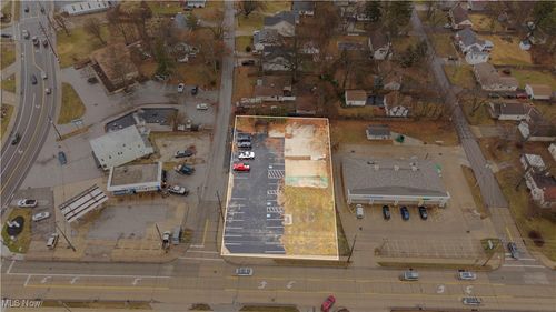 6082 Andrews Rd, Mentor-On-The-Lake, OH, 44060-2855 | Card Image