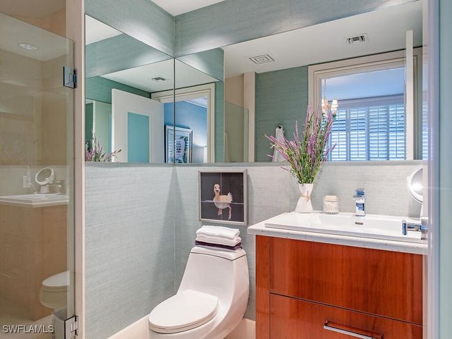 Bathroom 2 with vanity and an enclosed shower | Image 20