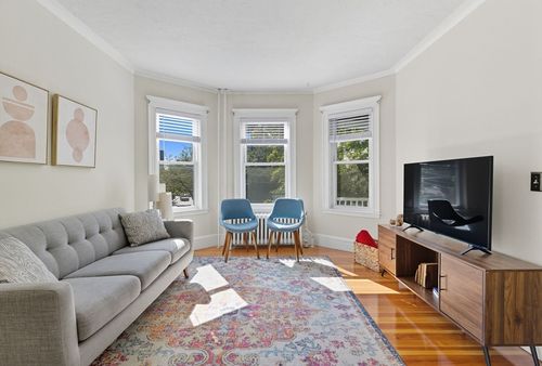2-20 Rice St, Brookline, MA, 02445-6789 | Card Image