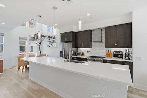 1660 Topanga, Costa Mesa, CA, 92627-7741 | Card Image