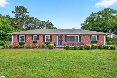 117 Rangeview Cir, Greenville, SC, 29617-3149 | Card Image