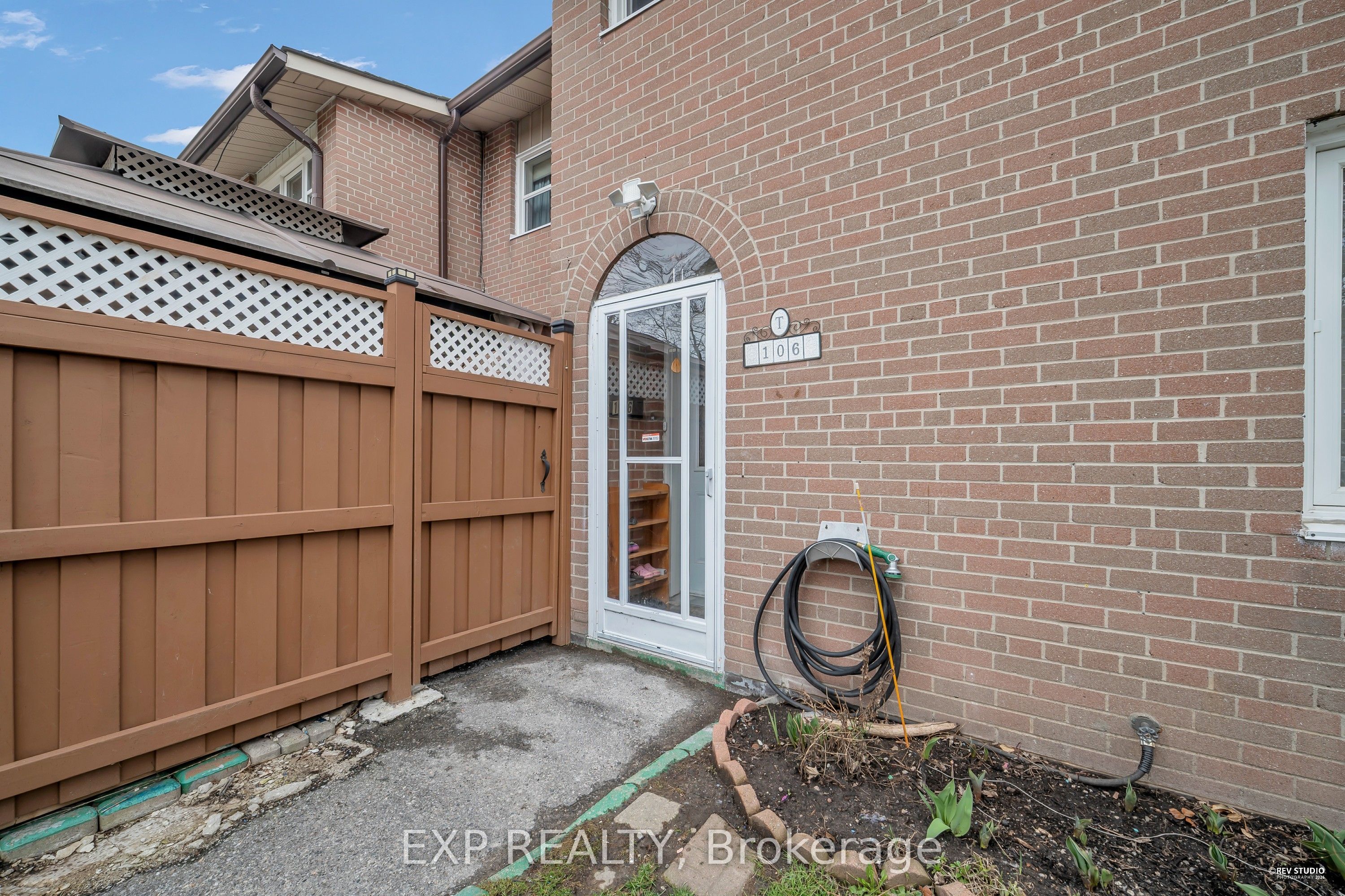 Residential in Toronto W05 2