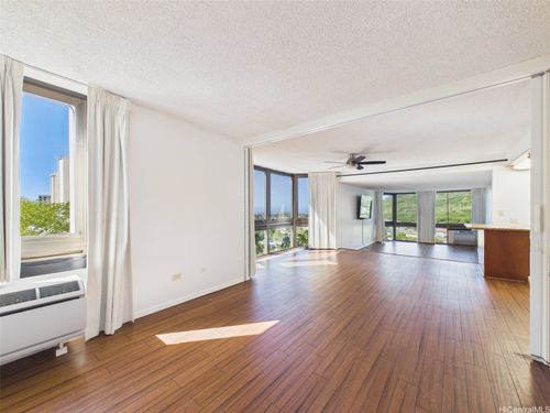 29l-521 Hahaione St, Honolulu, HI, 96825-1424 | Card Image