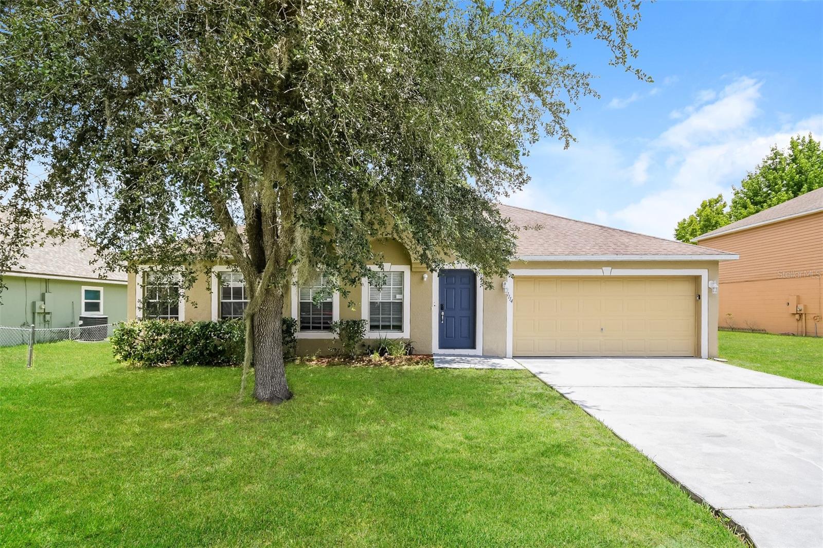 Cambourne Dr, Kissimmee, FL 34758