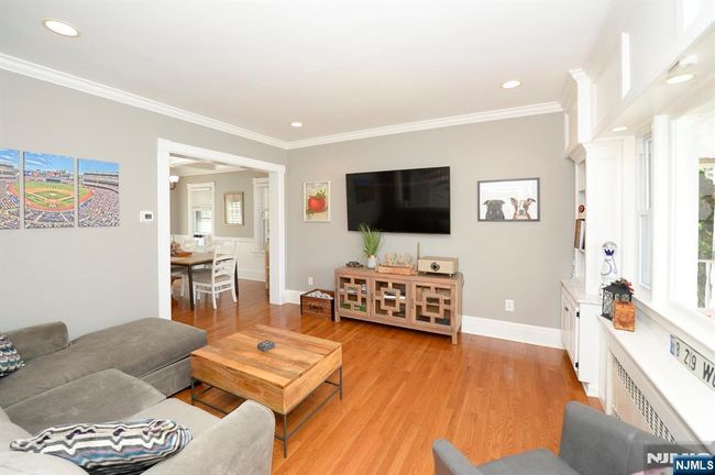 7 Clinton St, House other with 4 bedrooms, 3 bathrooms and null parking in Morristown NJ | Image 7