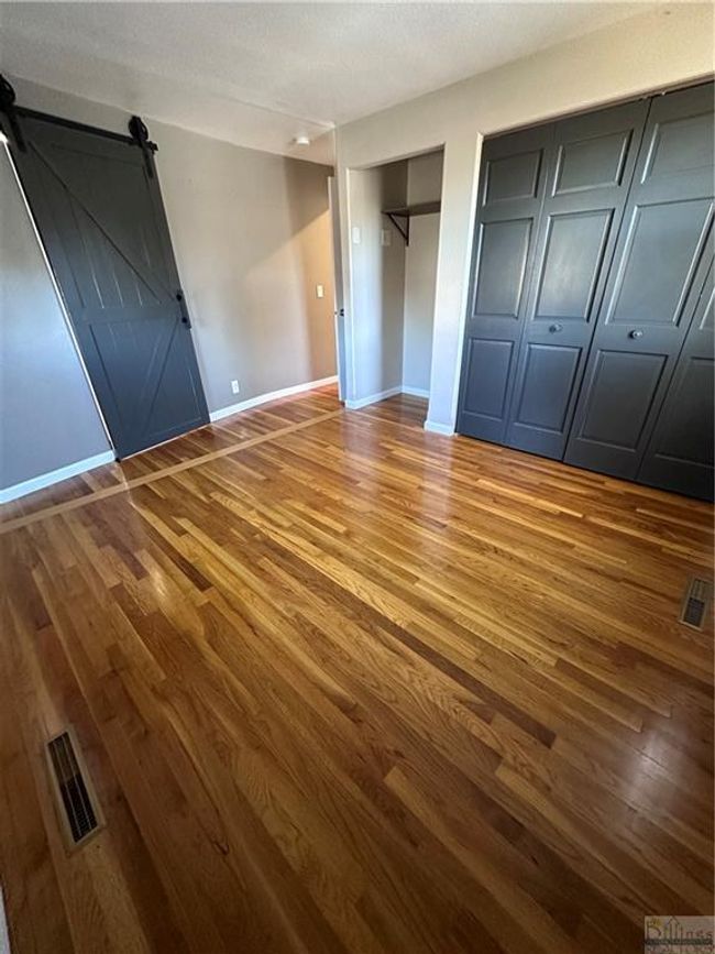 807 10 Th Ave N, House other with 3 bedrooms, 3 bathrooms and null parking in Glasgow MT | Image 20