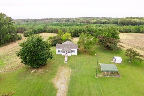 23026 Angelico Rd, Capron, VA, 23829-2830 | Card Image