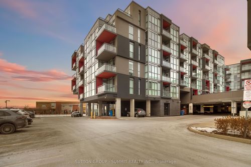 d422-5220 Dundas St, Burlington, ON, L7L0J4 | Card Image
