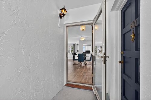 apt-409-28 Yacht Club Dr, North Palm Beach, FL, 33408-3809 | Card Image