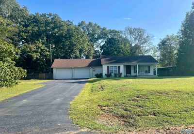 9834 County Road 460, House other with 2 bedrooms, 1 bathrooms and null parking in Moulton AL | Image 3