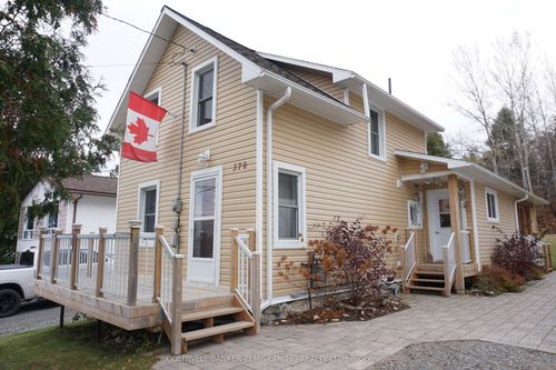 370 Agnes Ave, New Liskeard, ON, P0J1P0 | Card Image