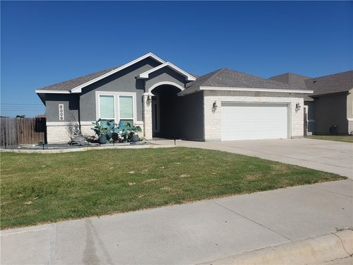 3002 Oakdale Crossing Ct, Corpus Christi, TX, 78418-2932 | Card Image