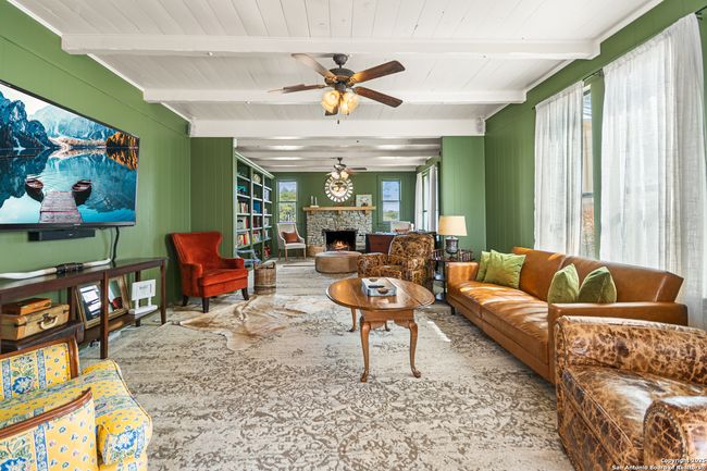 70 Cleo Ln, House other with 4 bedrooms, 4 bathrooms and null parking in Boerne TX | Image 9