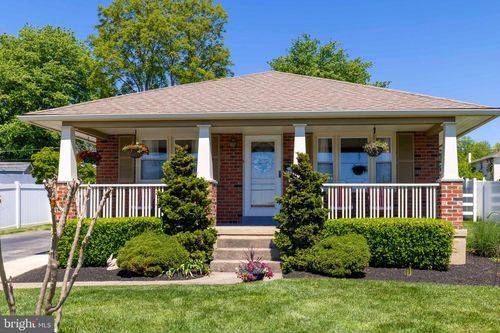423 Jefferson St, PLYMOUTH MEETING, PA, 19462-2621 | Card Image