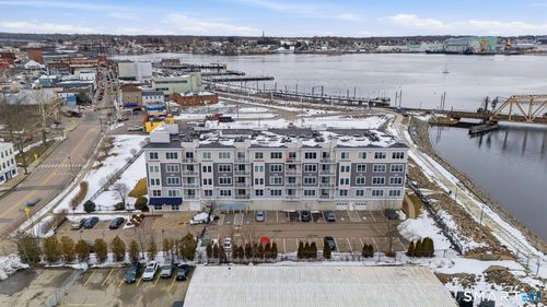 apt-402-400 Bank St, New London, CT, 06320-5554 | Card Image