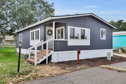 4112 E Center Rd, Mead, WA, 99021-9365 | Card Image