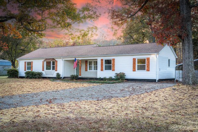 340 Pamela St, House other with 3 bedrooms, 2 bathrooms and null parking in China Grove NC | Image 4
