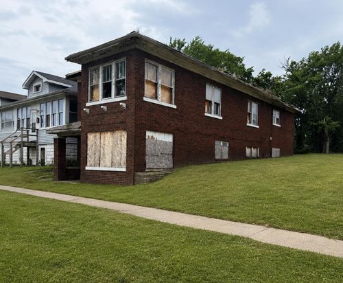 3850 Jackson St, Gary, IN, 46408-2739 | Card Image